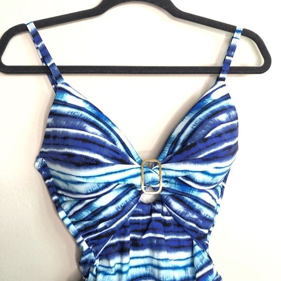 NWT La Blanca Twist Front Keyhole Slimming Fit One Piece Swimsuit Blue Size 6 - Picture 7 of 8